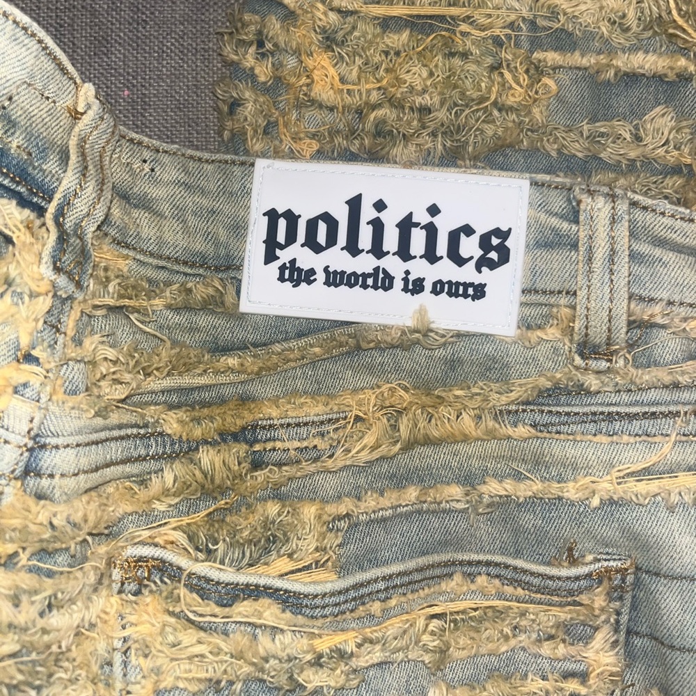 POLITICS JEANS ( THRASHED YELLOW)